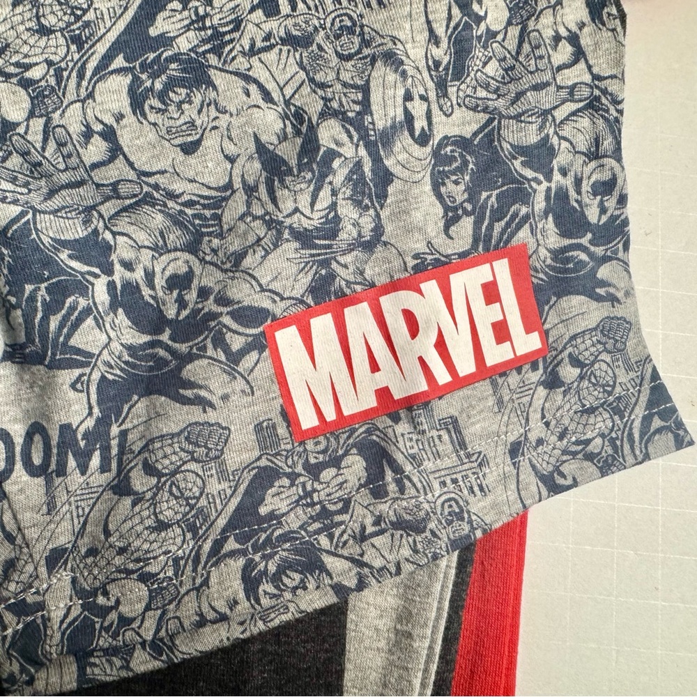 Size 4T 
Marvel Avengers X-Men Kids 5-piece Set - Picture 6 of 10